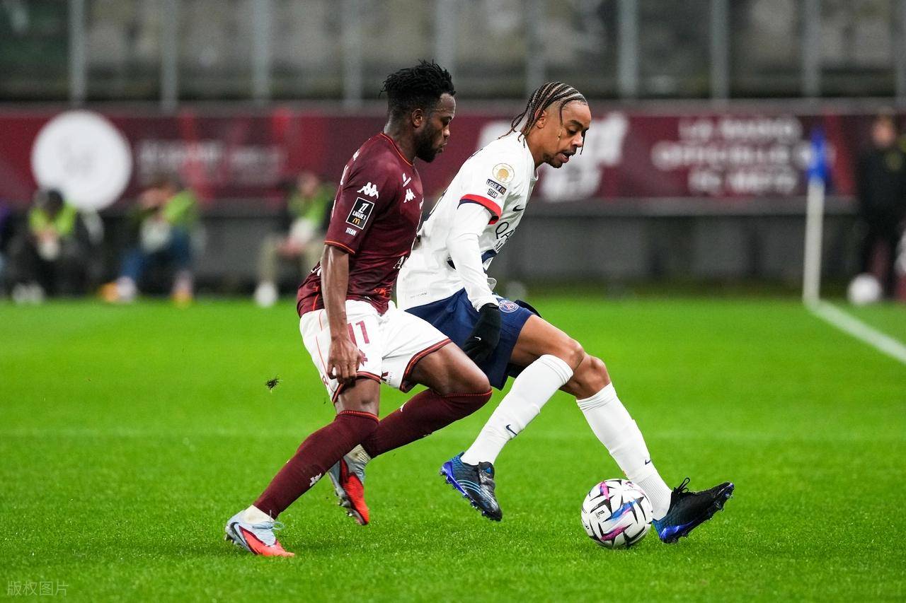 亚博官网-关于刚刚！巴黎圣日耳曼临场应变备战足总杯Rookie赛事官方发布伤愈复出新规，集结日莱比锡更衣室发声的信息-亚博官网